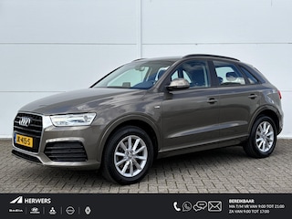 Audi Q3 1.4 TFSI CoD Adrenalin / Trekhaak (  1800 kg ) /  Navigatiesysteem full map / Cruise control / Dealer onderhouden /