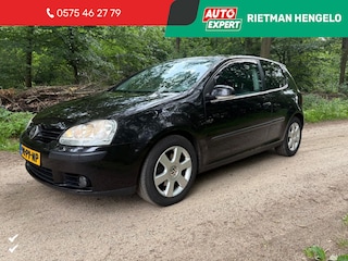 Volkswagen Golf 2.0 FSI Comfortline