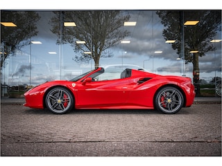 Ferrari 488 3.9 Spider HELE ** NL geleverd ** Atelier ** Carbon ** Titanium Exhaust ** 360 Camera ** Scuderia Shields ** NAP!