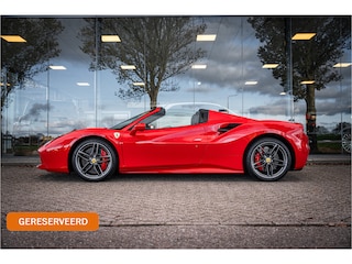 Ferrari 488 3.9 Spider HELE ** NL geleverd ** Atelier ** Carbon ** Titanium Exhaust ** 360 Camera ** Scuderia Shields ** NAP!