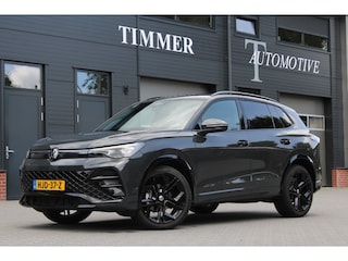 Volkswagen Tiguan 1.5 eTSI R-Line Edition - R Line binnen en buiten - 360 camera - 20 inch Stoelmassage - Weinig kilometers - IQ Light - Black Style - Adaptive cruise