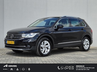 Volkswagen Tiguan 1.4 TSI eHybrid R-Line Business+ / Elektrische trekhaak / Trekgewicht 1.800 kg / Rondomzicht camera / Stuur- & Stoelverwarming / Elektrische achterklep / Voorstoelen met massage functie / Draadloze telefoon lader /
