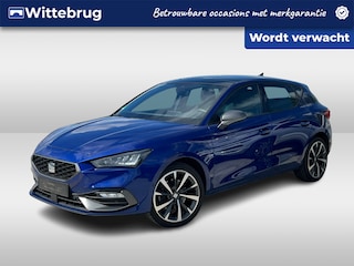 Seat Leon 1.4 TSI eHybrid FR-Line 204pk DSG Automaat Schuif/Kanteldak / Navigatie / Camera / Full-Link / Topsportuitrusting / 18"LM Velgen