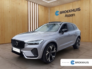 Volvo XC60 Ultra Dark Recharge Plug-In Hybrid AWD