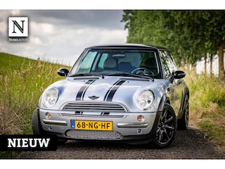 Mini Cooper 1.6 |Nap |Custom uitlaat |Bluetooth