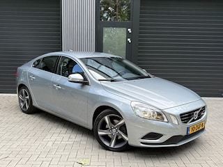 Volvo S60 1.6 T4 R-Design