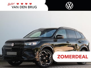 Volkswagen Tiguan 1.5 eHybrid R-Line Edition 272 pk | Trekhaak | Panorama | Lederen Bekleding | Black Style | Harman Kardon | 360 Camera |  Stoelverwarming voor en achter | Memory Seats |