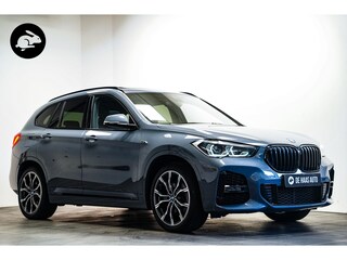 BMW X1 xDrive25e M Sport|Pano dak|Trekhaak|Led|19 inch|Leder
