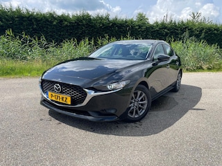 Mazda 3 2.0 e-SkyActiv-G M HYBRIDE SPORT HUD LED