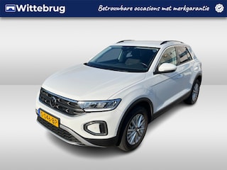 Volkswagen T-Roc 1.0 TSI Life Trekhaak / App-connect / Parkeersensoren / 16"LM velgen / Virtual Cockpit