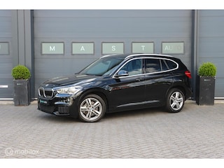 BMW X1 sDrive20i High Executive|M-Sport|HEAD-UP|LED|PANO|NAP