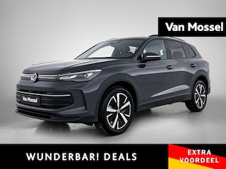 Volkswagen Tiguan 1.5 eHybrid Limited Edition 204 PK | Automaat | Navigatie | Trekhaak inklapbaar | 360 Camera | Apple CarPlay | Android Auto | Grootlichtassistent | Adaptive Cruise Control | Lane Assist | Side Assist |  Climatronic |