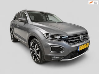 Volkswagen T-Roc 1.5 TSI Sport - Automaat - Stoel en Stuurverw - Adapt Cruise - Camera - CarPlay - Elektr klep - Rijklaar