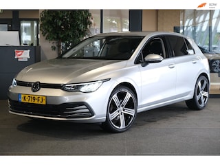 Volkswagen Golf 8 1.5 TSI Style Navi Acc Pdc Led Climate
