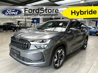 Skoda Kodiaq 1.5 TSI PHEV 204 pk Sportline | Stoelverw. | Stuurverw. | El. a. klep | El. verst. stoel + geh. | LED | 19" | Keyles entry |