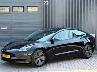 Tesla Model 3 Standard RWD Plus 60 kWh|FACELIFT|PANO|CAM|NAVI|CARPLAY