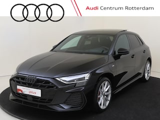 Audi A3 Sportback 45 TFSI e S edition Competition | SoH 100% | Panoramadak | Head-up display | SONOS | Adaptieve cruise control | Dodehoekdetectie | Achteruitrijcamera | Sfeerverlichting |