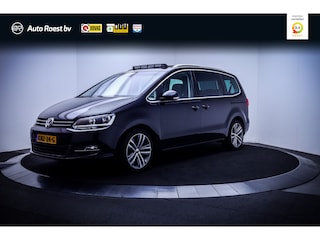 Volkswagen Sharan 1.4TSI Dsg 7p HIGHLINE Exclusive PANO | ACC | CAMERA | CARPLAY | STOELVERW | NAVI | ELEK SCHUIFDEUREN | LMV 18''