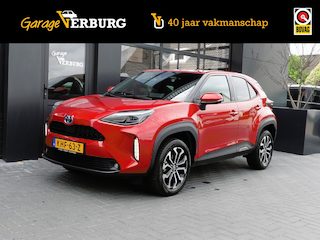 Toyota Yaris Cross 1.5 Hybrid Business Plus (Navigatie,Keyless,Camera,AdaptiveCruise,Stoel/stuurverwarming)