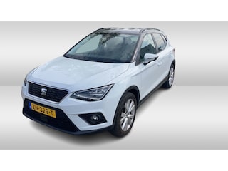 Seat Arona 1.0 TSI Style Business Intense / Trekhaak / Keyless / Android/Carplay / Camera