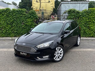 Ford Focus Wagon 1.0 Titanium * Navi * Nieuwe Distr. * Garantie