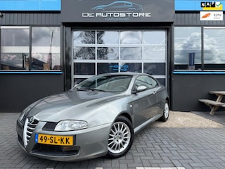 Alfa Romeo GT 2.0 JTS 143026km!!! Distinctive Airco Leder Cruise pdc Zeer mooie Auto