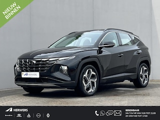 Hyundai Tucson 1.6 T-GDI PHEV Comfort AWD / Dealer onderhouden / Accu SoH 100 % / Fabrieksgarantie tot 04-2028 / Navigatie / Stoelverwarming / Apple Carplay Android / 19" LM wielen /