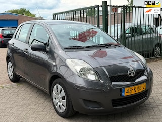 Toyota Yaris 1.3 VVTi Comfort 1e eigenaar dealer onderhouden airco aux elektrische ramen cv op afs