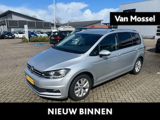 Volkswagen Touran 1.2 TSI Comfortline Business 7p | Navigatie | Airco | Stoelverwarming | Cruise control | Parkeersensoren |