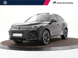 Volkswagen Tiguan 1.5 272pk DSG eHybrid R-Line · Panoramadak · Wegklapbare Trekhaak · Leder · Harman Kardon · 360 Camera · Stoel ventilatie · Massage · 20'' Inch · Garantie t/m 04-09-2030 of 100.000km