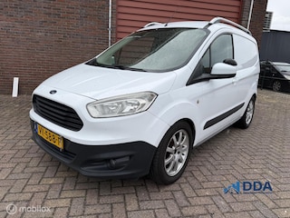 Ford Transit Courier 1.5 TDCI Ambiente
