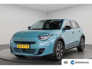 Fiat 600 1.2 Hybrid Urban | Tot 8 Jaar Garantie | Camera | Verwarmde Stoelen en Voorraam | Climate Controle | Navigatie | Apple Carplay & Android Auto | Lichtmetalen velgen |