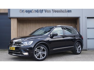 Volkswagen Tiguan 1.4 TSI 125PK 2x R-Line Navi 19inch LM Trekhaak Cruise Control *NL auto* 105457km!