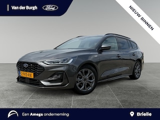 Ford Focus Wagon 1.0 EcoBoost Hybrid ST Line 125 PK Handgeschakeld - Achteruitrijcamera - Winter Pack - Navigatie