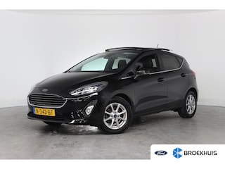 Ford Fiesta 1.0 EcoBoost Titanium | Dealer Onderhouden! | Open Dak | Winterpakket | Navi By App | Clima | Parkeersensoren | DAB | Cruise Control | Lichtmetalen Velgen