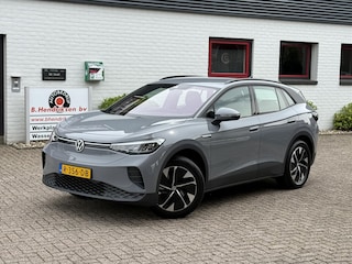 Volkswagen ID.4 77kWh 204pk Pro/ SOH 97.14/ Elektrische trekhaak/ Stuur + Stoel verwarming/ Comfort pakket/ 19 Inch velgen/ 1 Eigenaar/ Origineel NL/ NAP
