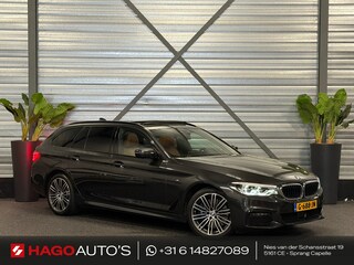 BMW 5-serie Touring 540i xDrive High Executive M-Pakket LED/PANO/NAVI/ACC/LEDER/ADAPTIVE/TREKHAAK/STOELVERW+KOELER/STUURVERW/MEMOR