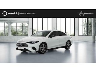 Mercedes-Benz CLA 180 Business Solution AMG | Panoramadak | Trekhaak | Nightpakket | Sportstoelen| Dodehoekassistent |