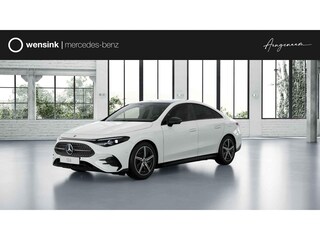 Mercedes-Benz CLA 180 Business Solution AMG | Panoramadak | Trekhaak | Nightpakket | Sportstoelen| Dodehoekassistent |
