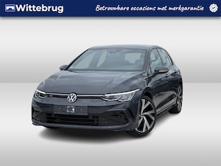 Volkswagen Golf 1.5 TSI 130PK Hand. R-Line / Stoeverwarming / App Connect / Digital Cockpit Pro / 18'' LMV / VW
