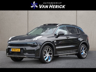 Lynk & Co 01 1.5 Plug-in Hybrid | Panoramadak | 360 Camera | Carplay