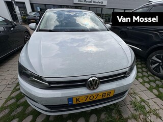 Volkswagen Polo 1.0 TSI Comfortline 95 PK| Origineel Nederlands | Navigatie | Parkeersensoren Voor & Achter | Apple Carplay | Airco | Privacy Glass | Lichtmetalen Velgen
