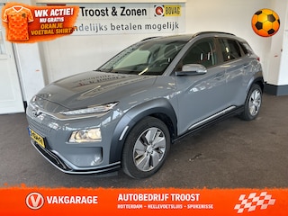 Hyundai Kona EV Fashion 64 kWh | Cruise control | Climate control | Lane assist | Warmtepomp | Keyless | Achteruitrijcamera | Nederlands geleverd | Apple carplay