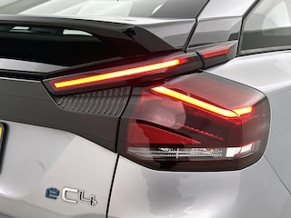 Citroën C4 Feel Edition 136pk 50 kWh Automaat | Head-Up Display | Apple Carplay/Android Auto | Climate Control | Cruise Control | Full-LED | 17"LMV | Camera |