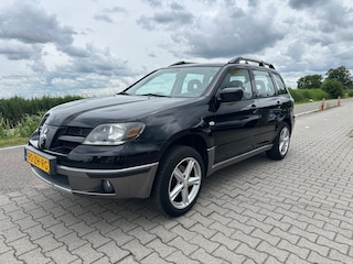 Mitsubishi Outlander 2.0 Comfort 4WD, Trekhaak, Airco, Elektrische ramen