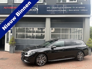Volkswagen Passat Variant 1.5 eHybrid R-Line Edition | SoH 100% | 272pk | Pano | IQ.Light | ACC | Ergo active + massage