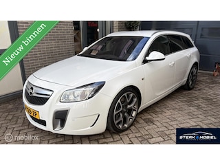 Opel Insignia Sports Tourer 2.8 T OPC 4x4 360 PK