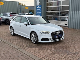 Audi A3 Sportback 35 TFSI S-LINE | Stoel/Stuurwielverwarming | Adaptieve Cruise Control |LED