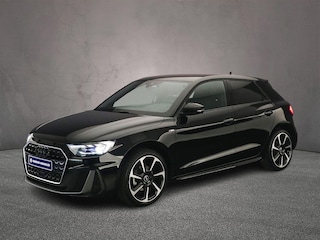 Audi A1 Sportback 35 TFSI 150PK S-edition | Apple/Android Play | Adaptieve Cruise | LED | Stoel-Verwarming | Comfortsleutel | Virtual Cockpit | 18-Inch | Privacy-Glas | Grootlicht-Assistent | Rood-Stiksel |