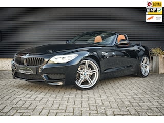 BMW Z4 Roadster SDrive18i High Executive M-Sport | Org. NL | Leder | Navi | Xenon | Metalic | PDC | Clima | Zeer mooi! |